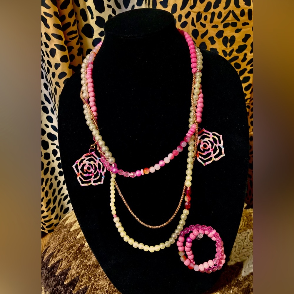 Pink & pearls